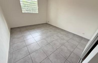 Vente Maison 134m&sup2; 5 pièces Remire Montjoli