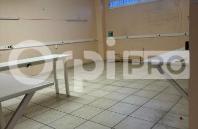 Local professionnel clé en main de 143 m², idéal pour activités médicales, paramédicales ou tertiaires.
