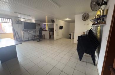 Vente Immeuble 180m&sup2; 7 pièces Cayenne