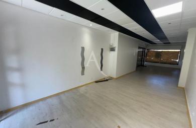 Location Local commercial 51m² Cayenne