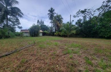 Vente Terrain 1702m&sup2; Remire Montjoli
