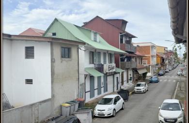 Vente Immeuble 167m&sup2; 7 pièces Cayenne