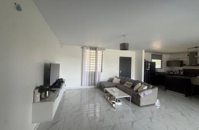 Vente Maison 135.9m&sup2; 4 pièces Saint Laurent