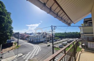 Vente Immeuble 353m&sup2; 6 pièces Cayenne