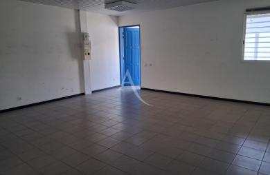 Location Bureaux 48m² Remire Montjoli