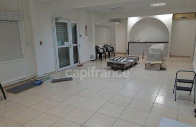 Vente Local commercial 136m&sup2; 6 pièces Cayenne
