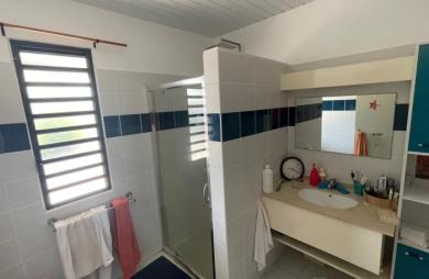 Vente Maison 84.95m&sup2; 4 pièces Remire Montjoli