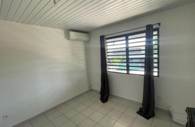 Vente Maison 84.95m&sup2; 4 pièces Remire Montjoli
