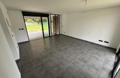 Location Maison 113.69m&sup2; 5 pièces Matoury