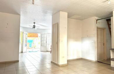 Vente Maison 98m² 4 pièces Remire Montjoli