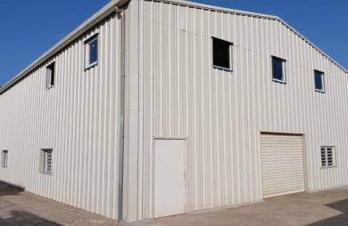 Location Entrepot 470m² Remire Montjoli