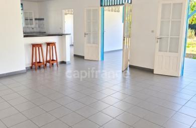 Vente Maison 125m&sup2; 6 pièces Remire Montjoli