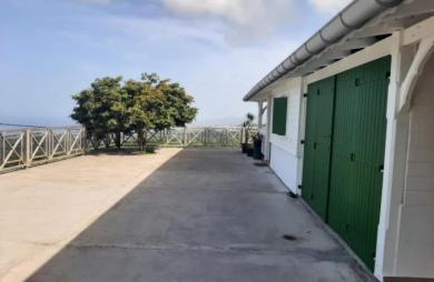 Vente Maison 451m&sup2; 10 pièces Case-Pilote