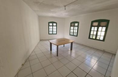 Location Fonds de commerce 31m&sup2; 3 pièces Fort de france
