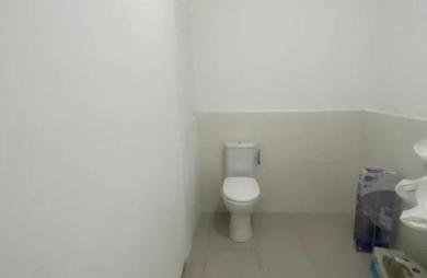 Location Bureaux 63m&sup2; 1 pièce Rivière Salée