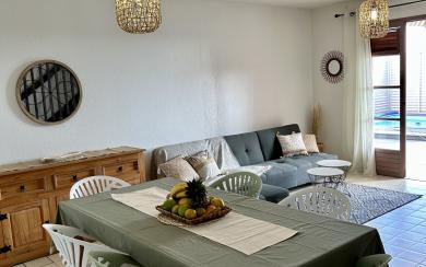SAINTE LUCE - Vue mer -VILLA 3 chambres avec piscine 2100€ 