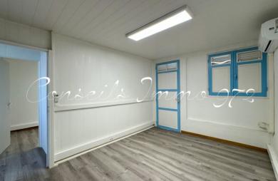 BUREAUX À LOUER - BOURG - GROS-MORNE