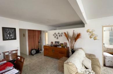 Appartement T4 avec locataire en place - LE ROBERT