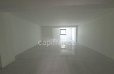 Location Bureaux 46m&sup2; 1 pièce Fort de france