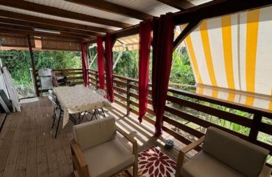 Charmante maison F3 vendue meublée et rénovée   PETIT-BOURG