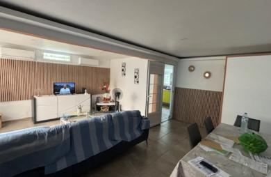 Charmante maison F3 vendue meublée et rénovée   PETIT-BOURG