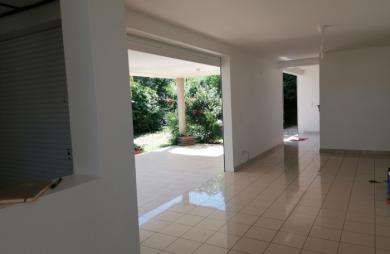 Villa avec vue dégagée sur les ilets du Robert - LE ROBERT