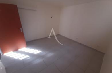 Vente Local commercial 197m² 7 pièces Fort de france