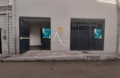 Vente Local commercial 197m² 7 pièces Fort de france