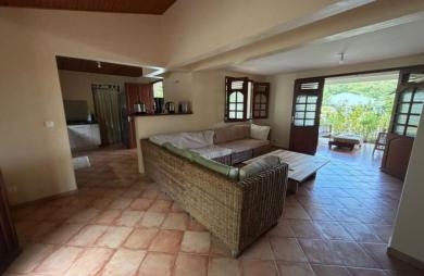 Vente Maison 109.4m&sup2; 4 pièces Rivière Salée