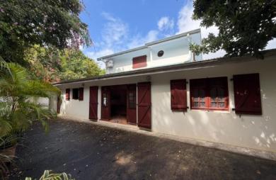 Vente Maison 109.4m&sup2; 4 pièces Rivière Salée