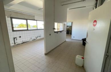Location Bureaux 65m&sup2; Le Lamentin