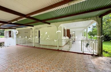 À Vendre   Maison F7 + Dépendance F3   L’Ajoupa-Bouillon