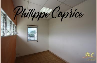 Location Bureaux 65m&sup2; 5 pièces Ducos