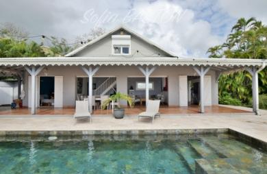 Vente Maison 139m&sup2; 7 pièces Sainte Luce