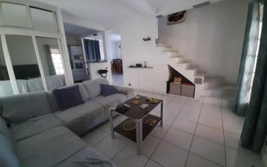 Rivière-Salée Maison T6 avec terrasse et jardin 359 000 € FA