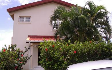 Rivière-Salée Maison T6 avec terrasse et jardin 359 000 € FA