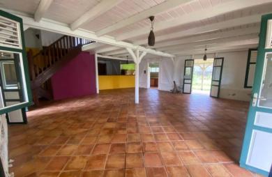 Vente Maison 165m&sup2; 5 pièces Le Morne Rouge