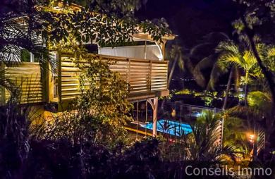 Villa duplex T5 + T3 locatif, piscine, vue mer - Morne Courbaril - Le Marin