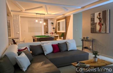 Villa duplex T5 + T3 locatif, piscine, vue mer - Morne Courbaril - Le Marin