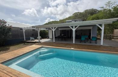 Villa T4 moderne récente jardin et piscine