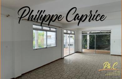 Vente Maison 569m&sup2; 22 pièces La Trinité