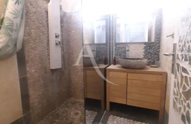 Location Maison 76.53m² 4 pièces Case-Pilote