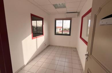 Location Bureaux 116m² Le Lamentin