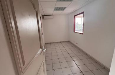 Location Bureaux 116m² Le Lamentin