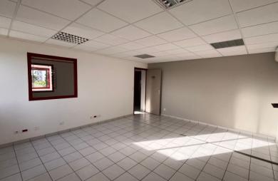 Location Bureaux 116m² Le Lamentin