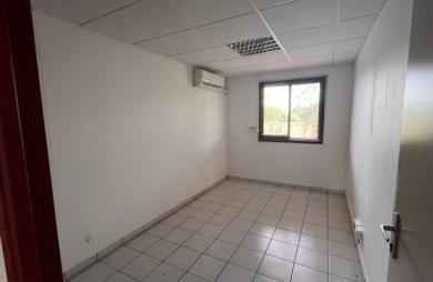 Location Bureaux 116m² Le Lamentin