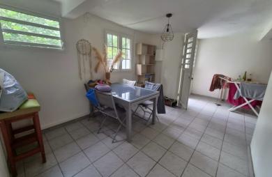 Joli appartement F3 meublé au calme