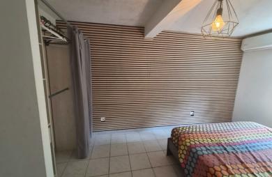 Joli appartement F3 meublé au calme