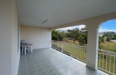 Belle villa F4 avec vue mer et montagne Pelée - LE MORNE-VERT