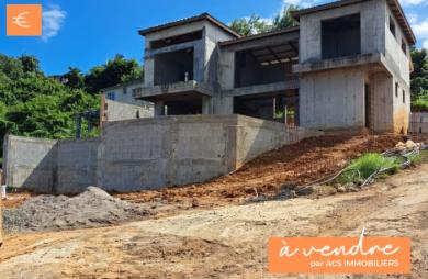 Maison neuve à terminer   Le François